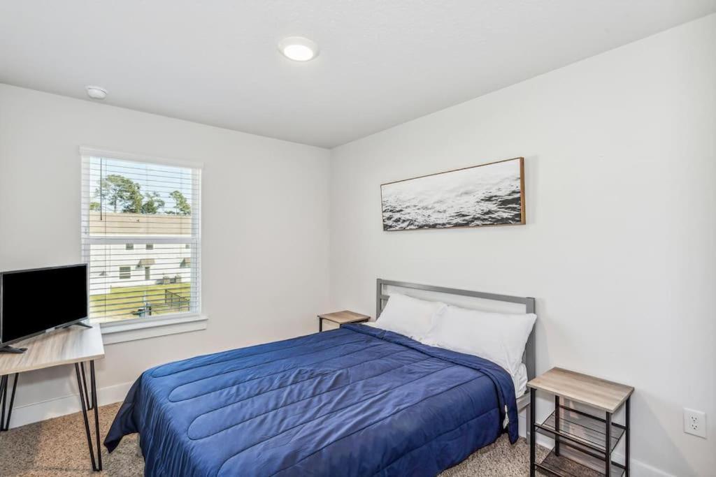 Apartment Luxury Townhome Near Downtown And *