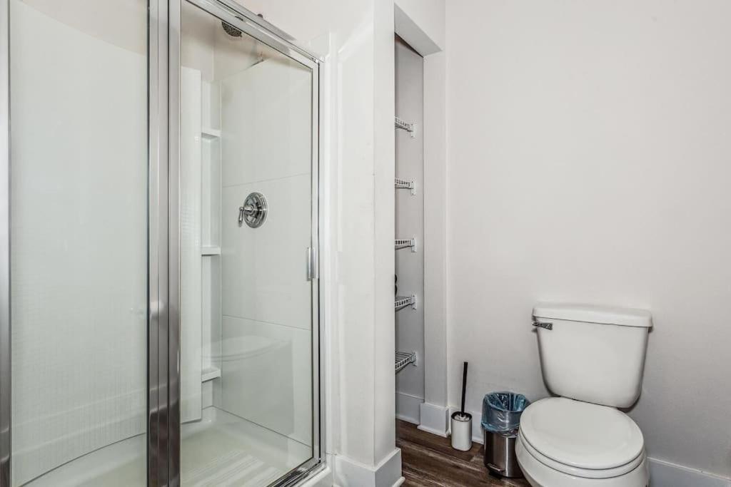 Luxury Townhome Near Downtown And * Pensacola